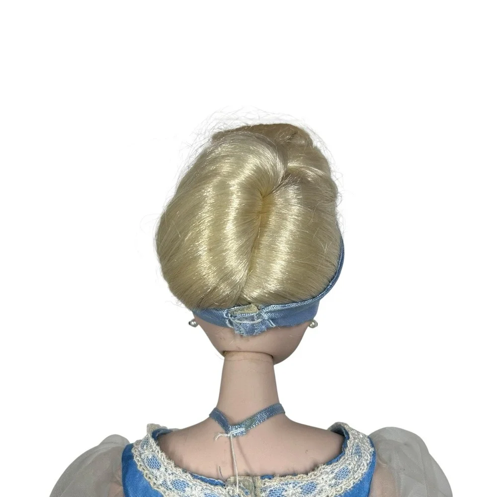 Vtg Disney Princess Brass Key Porcelain Collectible Doll Cinderella 16